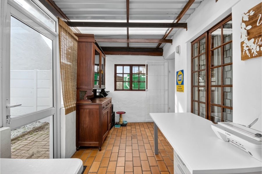 3 Bedroom Property for Sale in Strand South Western Cape